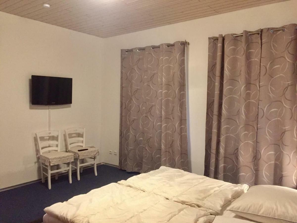 Ferienwohnung Im Zentrum Bad Schwartau Exteriör bild