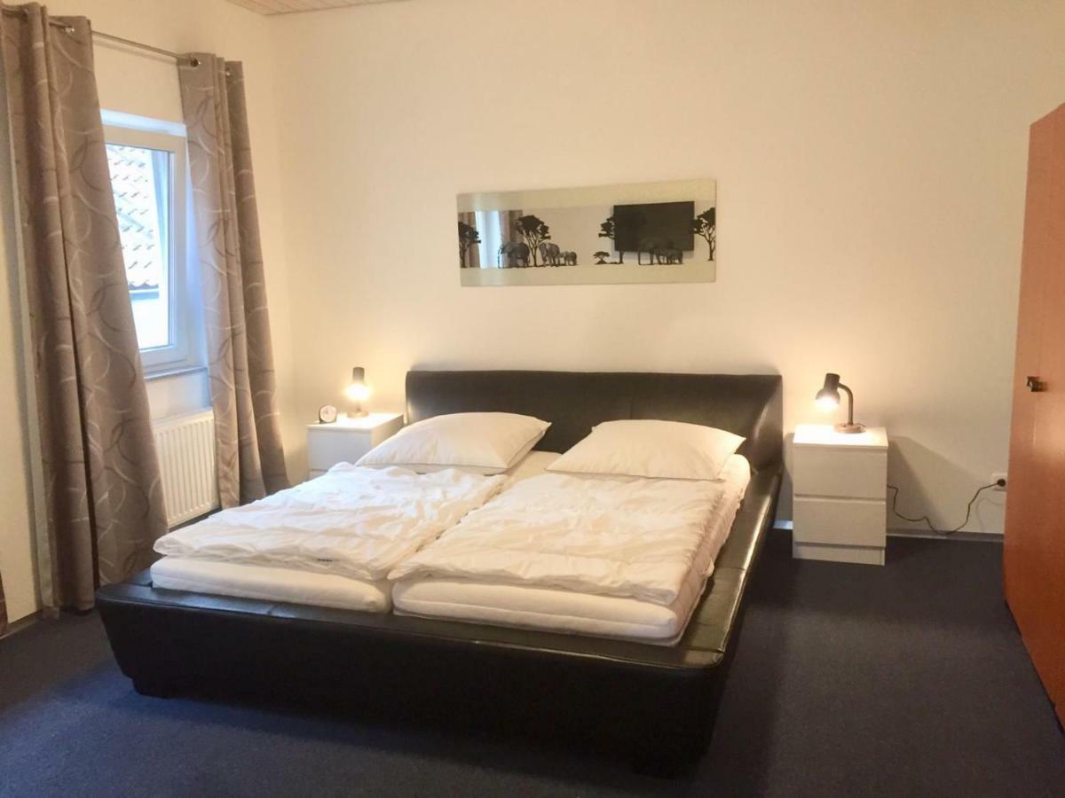 Ferienwohnung Im Zentrum Bad Schwartau Exteriör bild