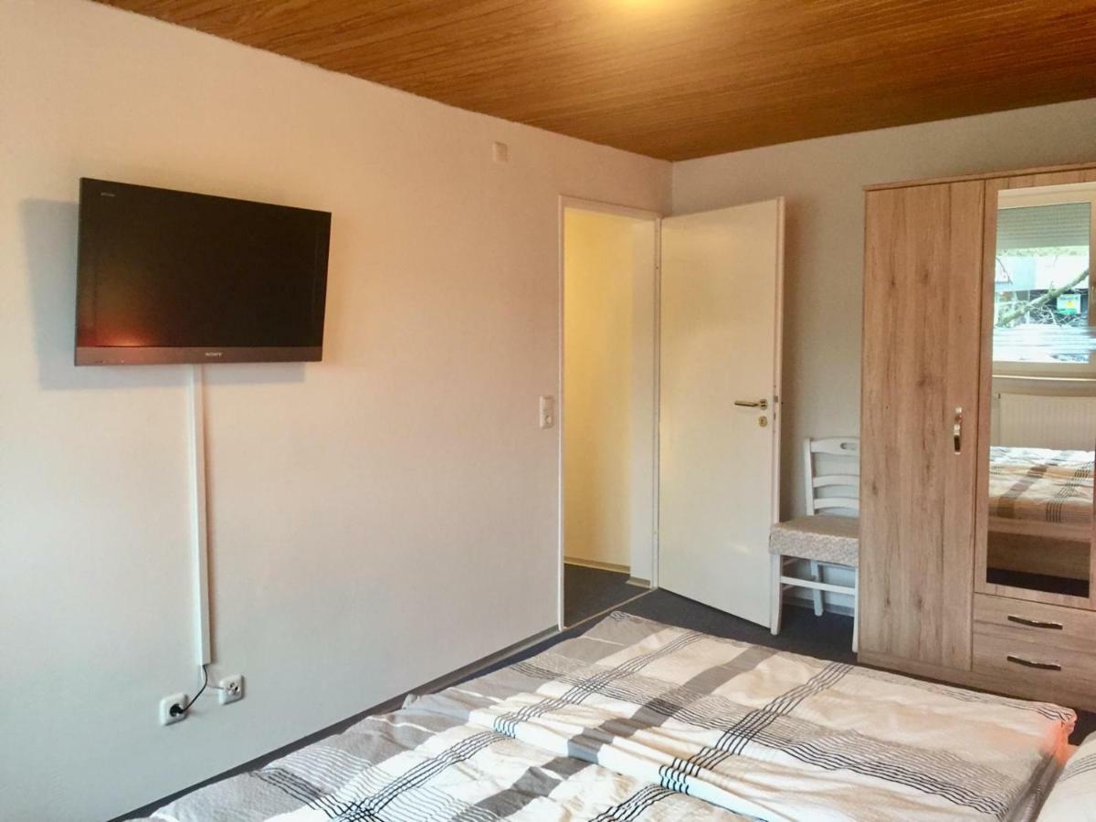 Ferienwohnung Im Zentrum Bad Schwartau Exteriör bild