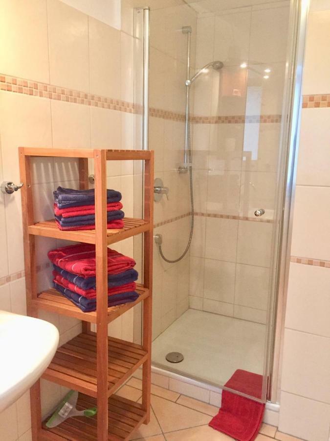 Ferienwohnung Im Zentrum Bad Schwartau Exteriör bild