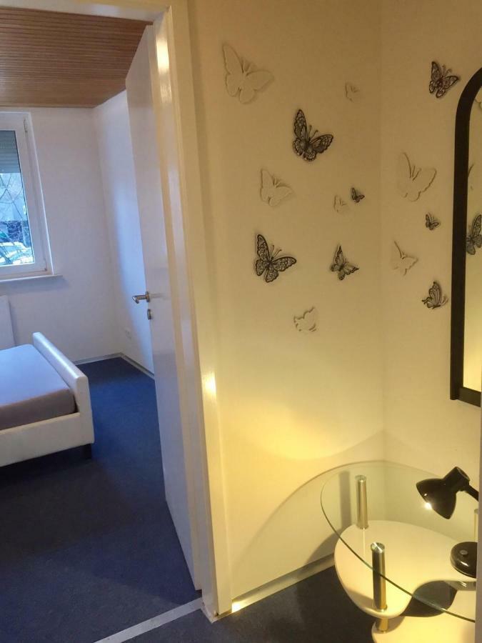 Ferienwohnung Im Zentrum Bad Schwartau Exteriör bild